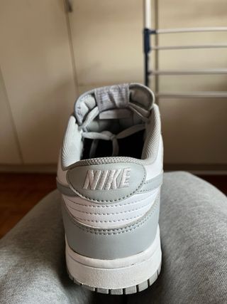 Nike Dunk Low Retro Gris Blanco