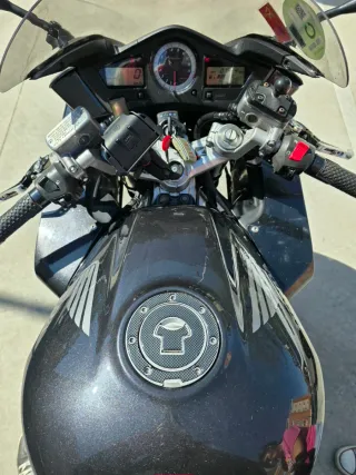 Honda VFR800 VTEC ABS Negra