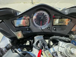 Honda VFR800 VTEC ABS Negra