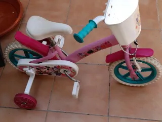 Bicicleta infantil Minnie y Daisy