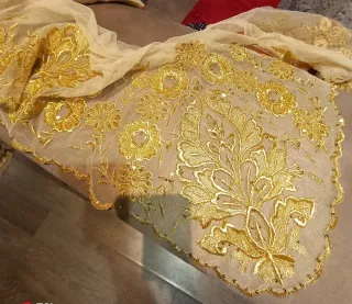 Manteletas Adulto Oro