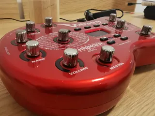 Behringer VAMP3 Amplificador Guitarra Virtual