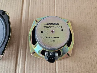 Altavoces Bose para coche
