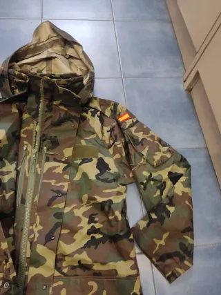 Conjunto militar Chubasquero  Intemperie Talla 46/