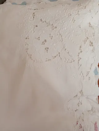 Sábana de hilo bordada blanca