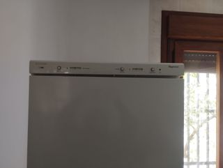 Nevera Liebherr (enfría bien, congelador no)