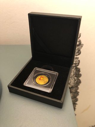 Moneda de oro balón fútbol España