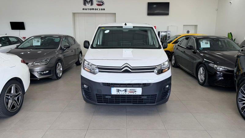 Citroën Berlingo 2022, foto 2