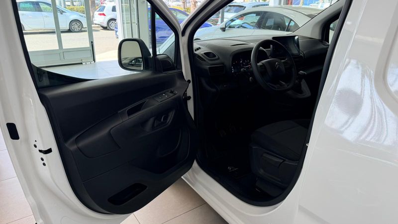 Citroën Berlingo 2022, foto 10