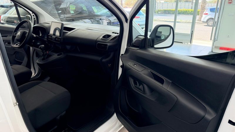 Citroën Berlingo 2022, foto 17