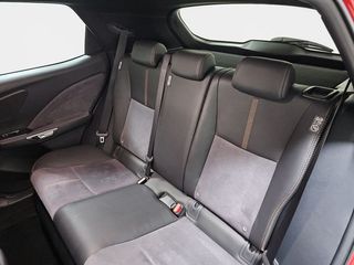 Lexus LBX 1.5 136cv HEV Cool+