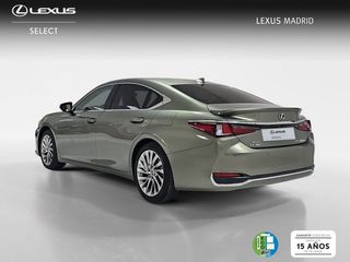 Lexus ES 2.5 300h Luxury