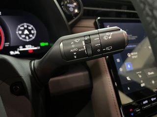 Lexus LBX 1.5 136cv HEV Elegant+