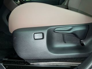 Lexus LBX 1.5 136cv HEV Elegant+