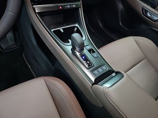 Lexus LBX 1.5 136cv HEV Elegant+