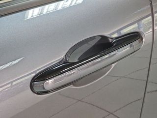 Lexus LBX 1.5 136cv HEV Elegant+ Black