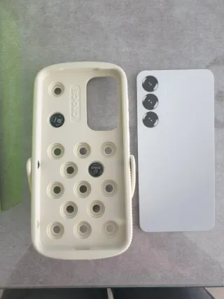 Funda Crocs para Samsung Galaxy S25+