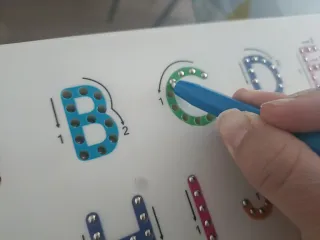 Juego escritura Apli Kids Abecedario. Magnético