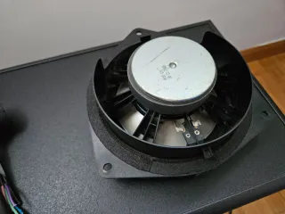Altavoces JBL Toyota prius