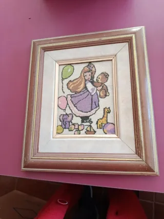 Cuadro infantil bordado. Enmarcado