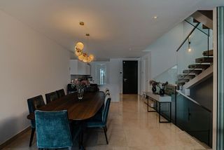 Casa adosada en alquiler en Río Real en Marbella