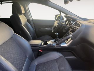 Peugeot 3008 2016