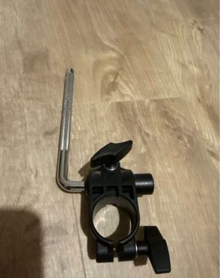 Soporte Roland para pad de batería