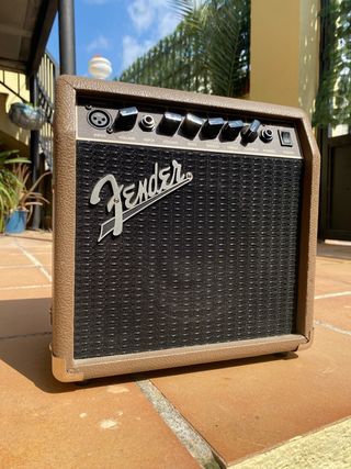 Amplificador Fender Guitarra acústica + Micrófono