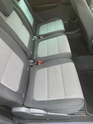 Volkswagen Sharan 2011.