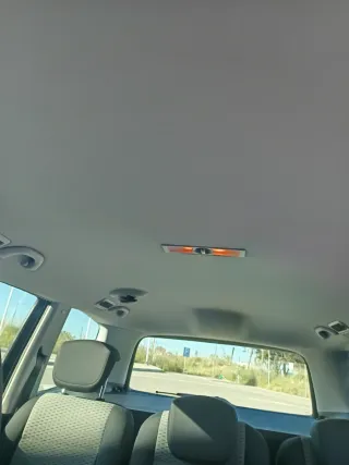 Volkswagen Sharan 2011.