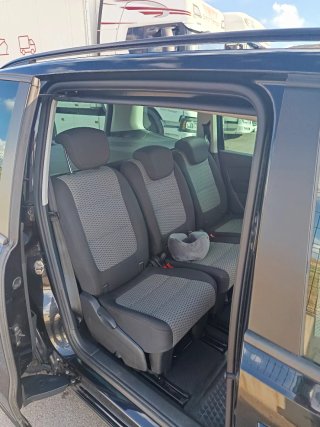 Volkswagen Sharan 2011