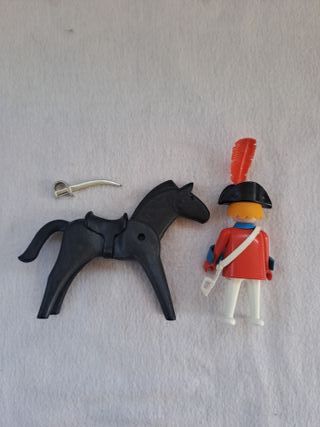 Playmobil 3387 - redcoat officer / horse