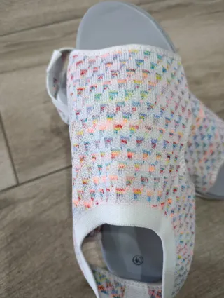 Sandalias Tejidas Multicolor Blancas