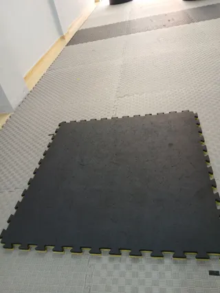 54 puzzle Tatami bicolore nero/giallo molto usati