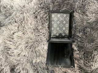 Cartera Louis Vuitton Gris Monogram