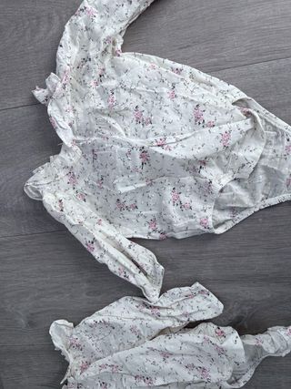 Dos bodies de zara mellizas gemelas 6 meses(68cm)