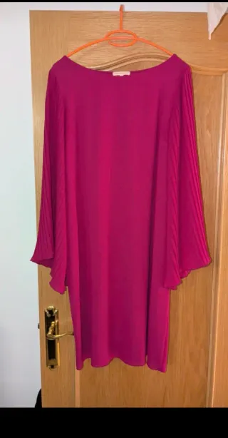 Vestido fiesta rosa manga acampanada