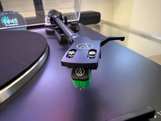 Tocadiscos Audio-Technica LP3XBT Negro