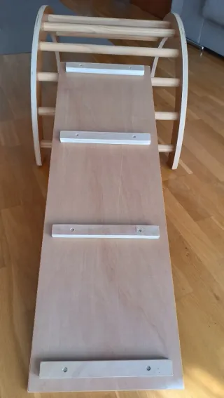 Balancín Pikler de madera