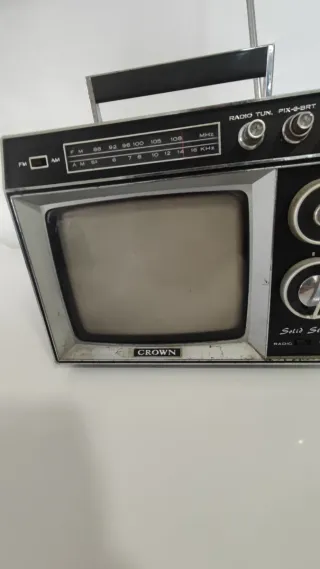 TV y Radio Portátil Crown Vintage