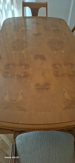 Mesa de comedor y 6 sillas madera