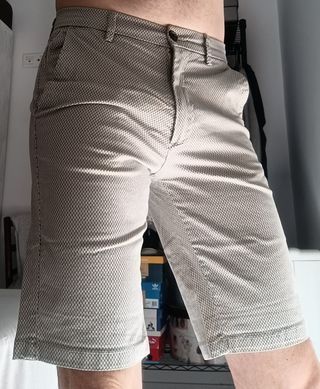 Shorts hombre gris