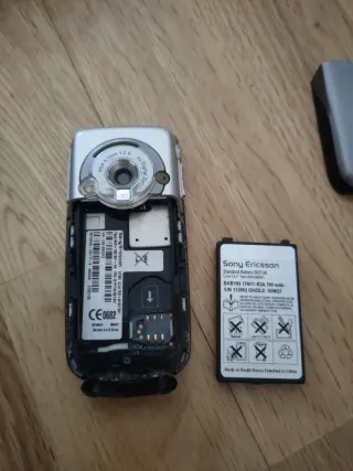 Sony Ericsson K700i Plata