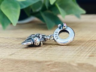 Charm Motorista Mujer - Plata