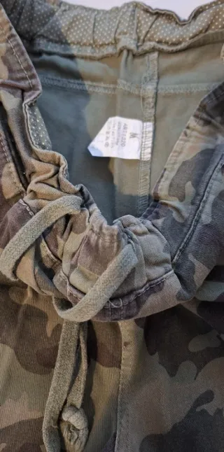 Pantalón camuflaje chica