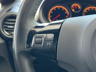 Opel Corsa 1.4i 100cv