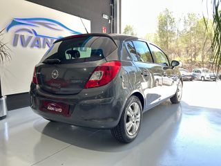 Opel Corsa 1.4i 100cv