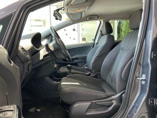 Opel Corsa 1.4i 100cv