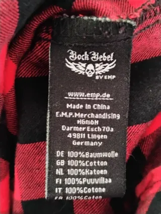 Camicia a quadri rossa e nera stampa teschio