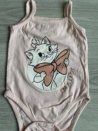 Lote de ropa para bebé niña